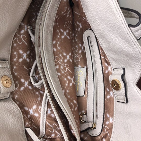 Jessica Simpson Faux Leather Two Toned Shoulder Bag Tote Logo Charm EUC - Picture 9 of 9